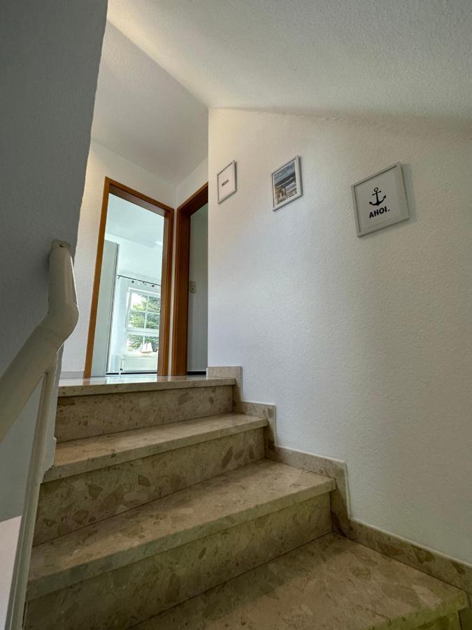 Ruhige, Kleine Ferienwohnung Шортенс Екстер'єр фото
